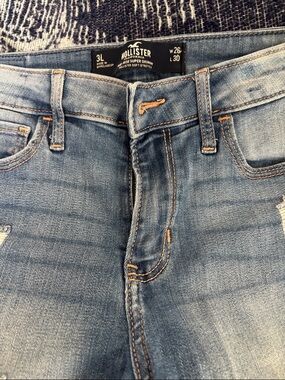 Hollister Women’s Light Wash Skinny Jeans